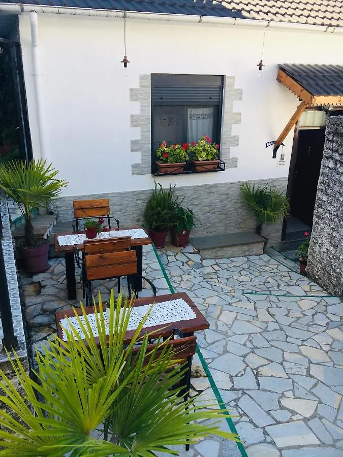 Kore Guest House Gjirokastër