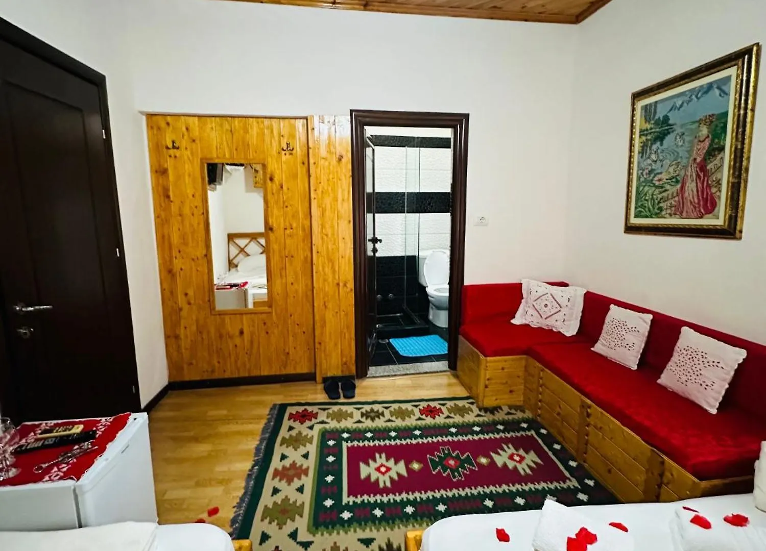 Kore Guest House Gjirokastër
